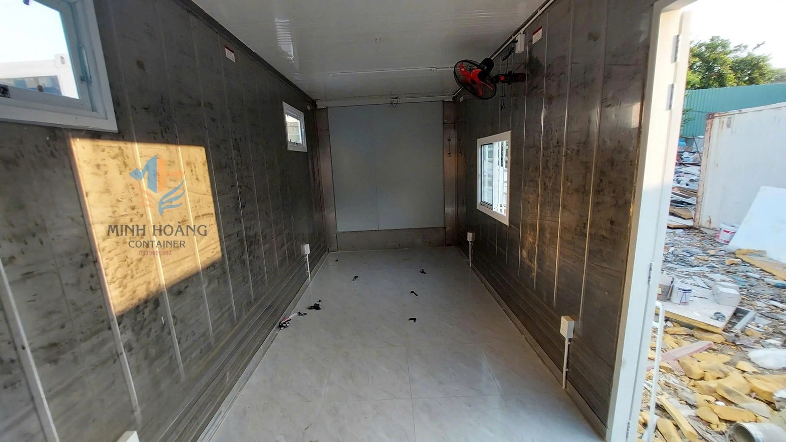Container Văn Phòng 20 Feet Trắng Viền Đen Mẫu 2